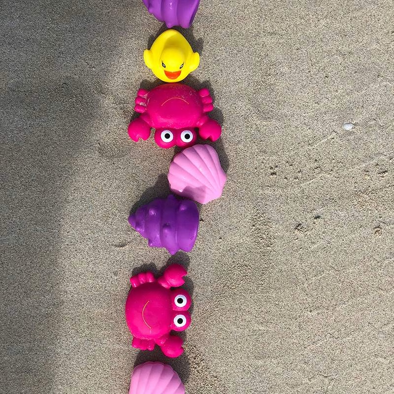 Playgro Prijatelji za kupanje, set za plažu i vodu – prikaz 3