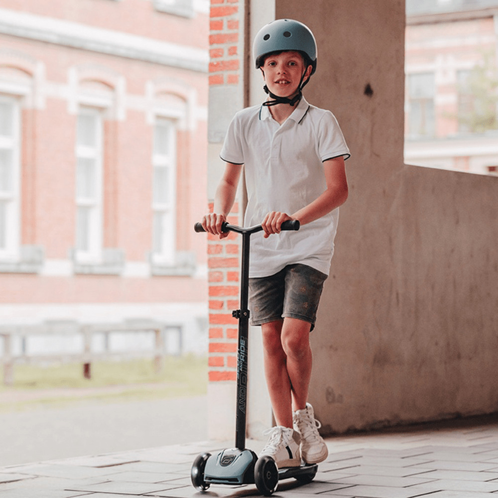 Scoot & Ride Highwaykick 3 LED dječiji romobil, zelena – prikaz 3