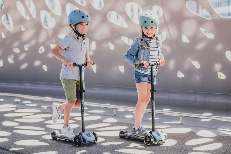 Scoot & Ride Highwaykick 3 LED dječiji romobil, zelena – prikaz 5