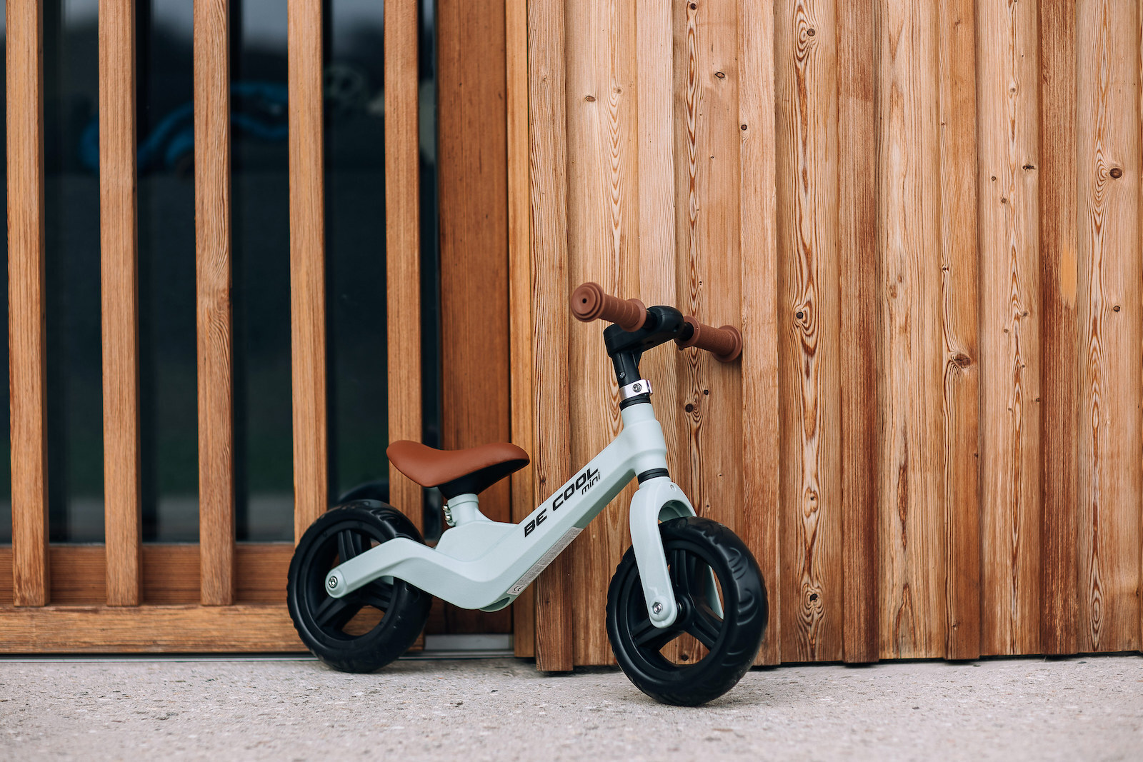 Free2Move Be Cool Mini dječiji balans bicikl, plava – prikaz 4