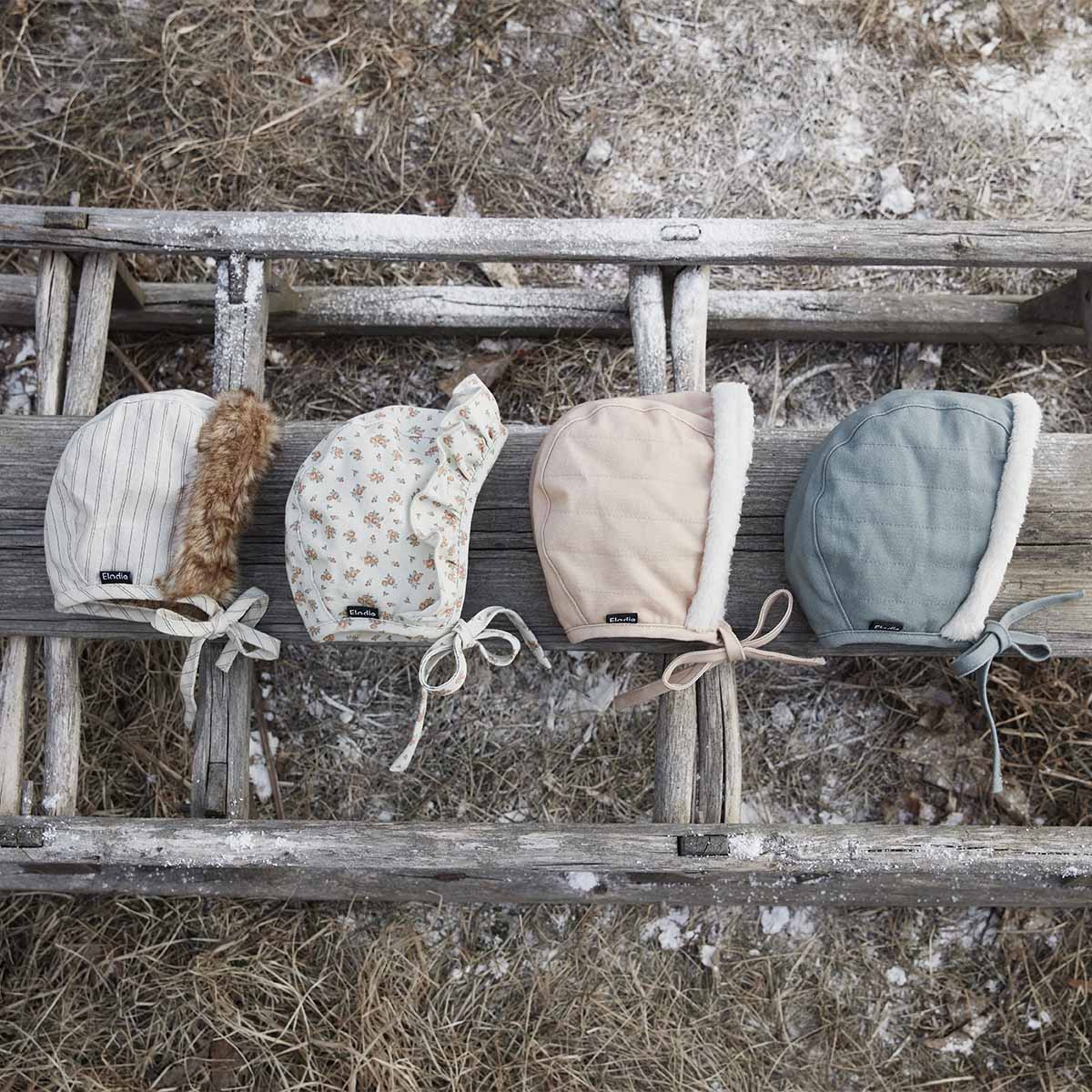 Elodie Winter Bonnet – zimska kapica za bebe 0–3m, Autumn Rose