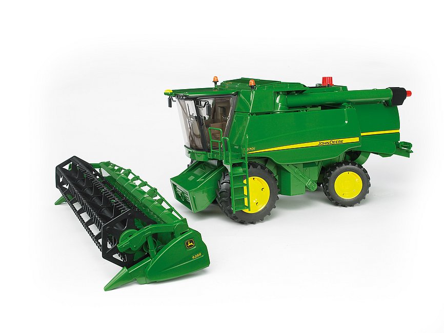 Bruder John Deere kombajn 2132 – prikaz 4