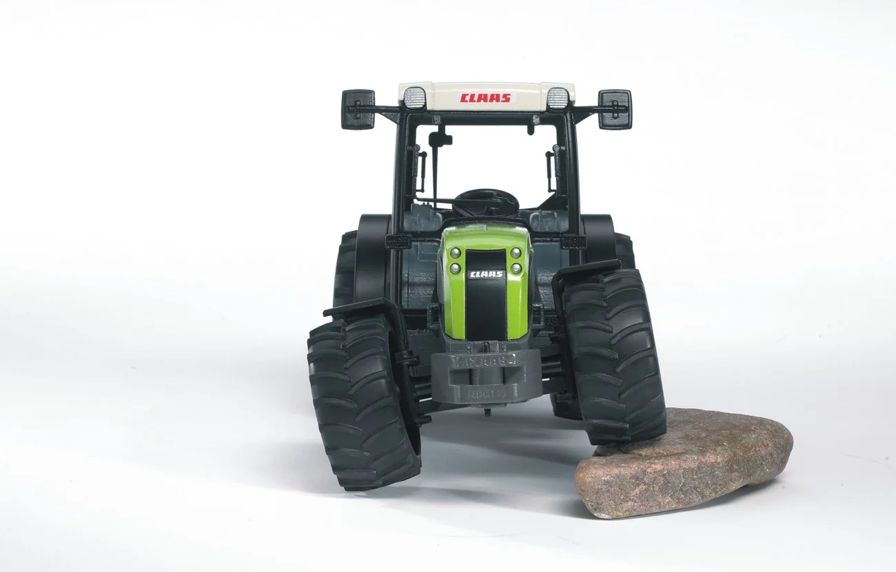Bruder Claas Nectis traktor 267 F 2110 – prikaz 4