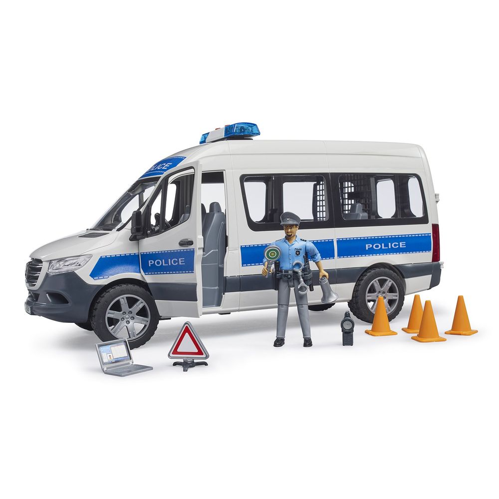 Bruder MB Sprinter policijski s policajcem i L+S modulom 2683 u upotrebi