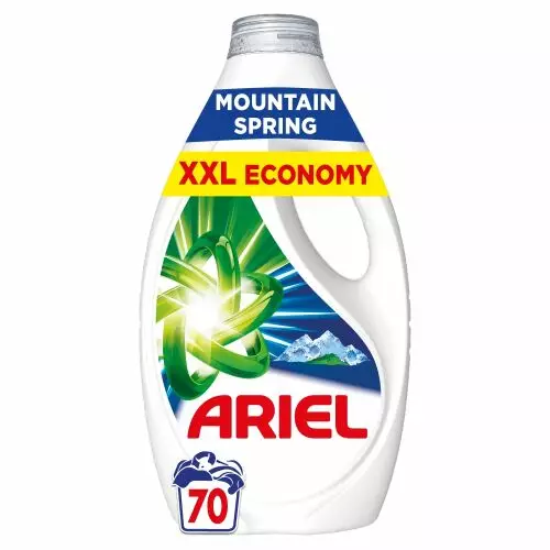 Ariel tečni deterdžent za pranje veša Mountain Spring 3.15 l (70 pranja)