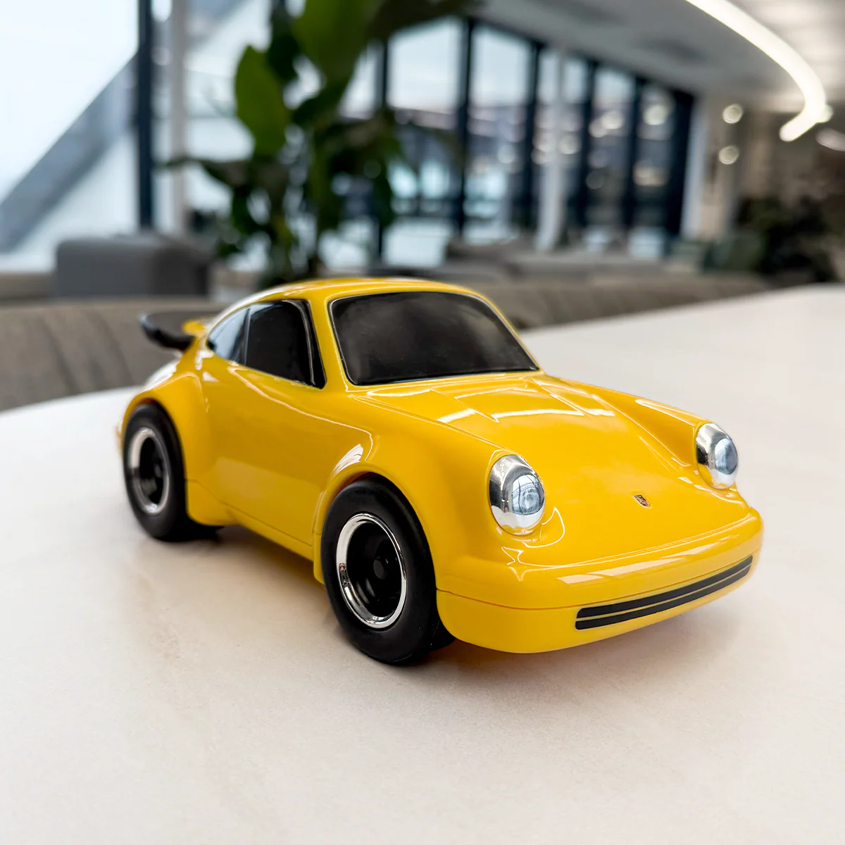 Baghera Racing autić Porsche 911 Yellow – Licencirani model