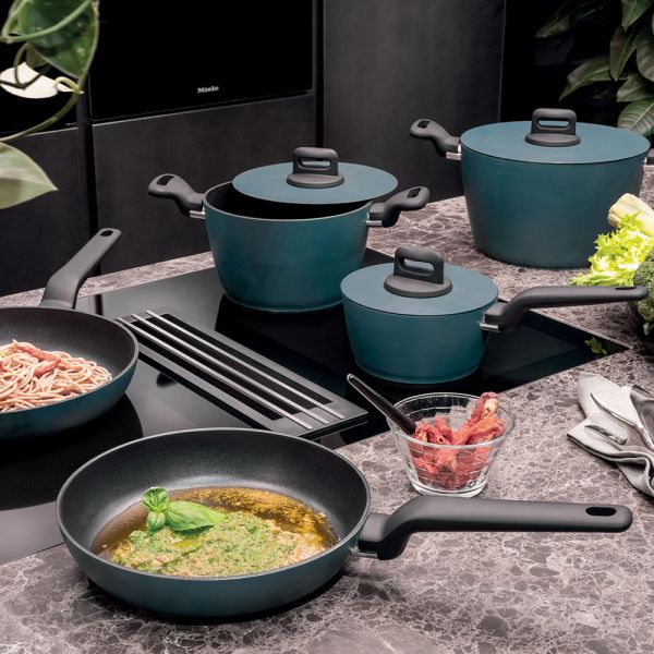 Tognana šerpa s poklopcem Blustyled Glamour 16 cm – upotreba i dizajn